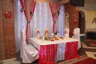 Гостинний двір весільний декор фотолатерея